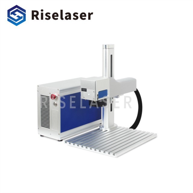 เครื่องแกะสลักเลเซอร์ขนาดเล็กสำหรับโลหะ